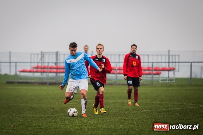 Zdjęcie w galerii na portalu naszraciborz.pl: LKS Pawłów zmiażdżył rezerwy Naprzodu wiadomości z regionu