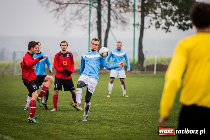 Zdjęcie w galerii na portalu naszraciborz.pl: LKS Pawłów zmiażdżył rezerwy Naprzodu wiadomości z regionu