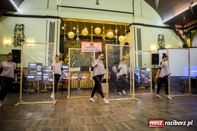 Zdjęcie w galerii na portalu naszraciborz.pl: Podsumowanie projektu Rozwiń skrzydła w Borucinie wiadomości z regionu