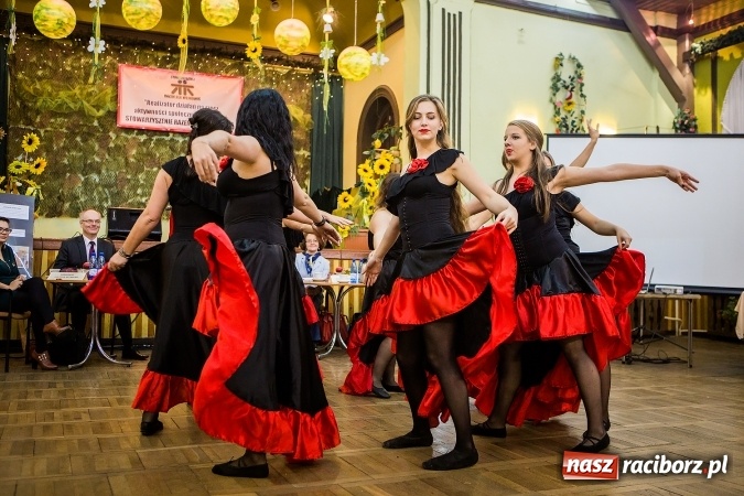 Zdjęcie w galerii na portalu naszraciborz.pl: Podsumowanie projektu Rozwiń skrzydła w Borucinie wiadomości z regionu