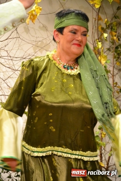 Zdjęcie w galerii na portalu naszraciborz.pl: Graj piękny Cyganie - program rozrywkowy na Zamku Piastowskim  wiadomości z regionu