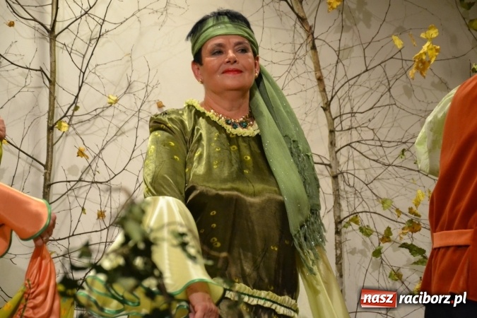 Zdjęcie w galerii na portalu naszraciborz.pl: Graj piękny Cyganie - program rozrywkowy na Zamku Piastowskim  wiadomości z regionu