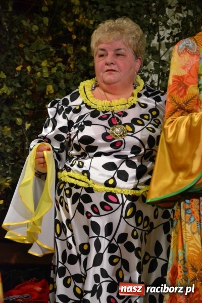 Zdjęcie w galerii na portalu naszraciborz.pl: Graj piękny Cyganie - program rozrywkowy na Zamku Piastowskim  wiadomości z regionu