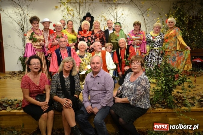 Zdjęcie w galerii na portalu naszraciborz.pl: Graj piękny Cyganie - program rozrywkowy na Zamku Piastowskim  wiadomości z regionu