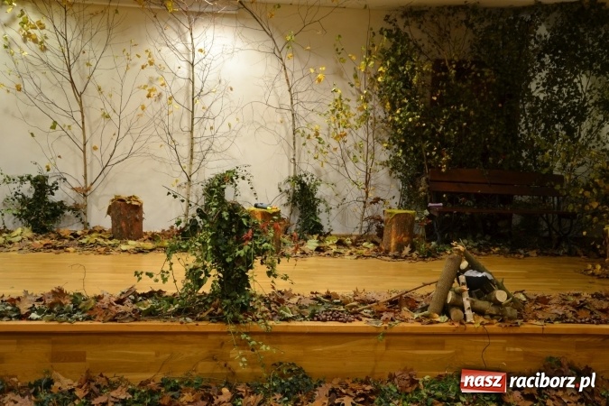 Zdjęcie w galerii na portalu naszraciborz.pl: Graj piękny Cyganie - program rozrywkowy na Zamku Piastowskim  wiadomości z regionu