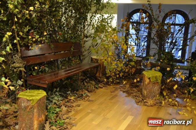 Zdjęcie w galerii na portalu naszraciborz.pl: Graj piękny Cyganie - program rozrywkowy na Zamku Piastowskim  wiadomości z regionu