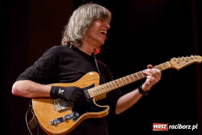 Zdjęcie w galerii na portalu naszraciborz.pl: The Mike Stern & Dave Weckl Band - jazz najwyższej próby na deskach RCK  wiadomości z regionu
