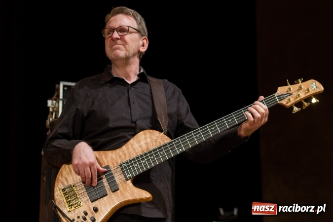 Zdjęcie w galerii na portalu naszraciborz.pl: The Mike Stern & Dave Weckl Band - jazz najwyższej próby na deskach RCK  wiadomości z regionu