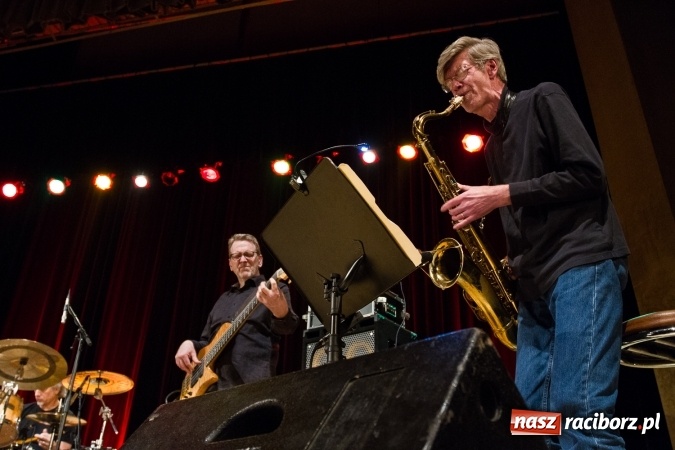 Zdjęcie w galerii na portalu naszraciborz.pl: The Mike Stern & Dave Weckl Band - jazz najwyższej próby na deskach RCK  wiadomości z regionu