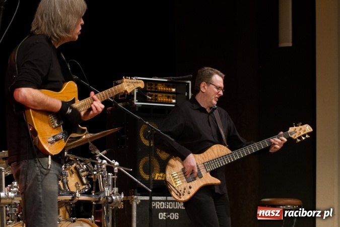 Zdjęcie w galerii na portalu naszraciborz.pl: The Mike Stern & Dave Weckl Band - jazz najwyższej próby na deskach RCK  wiadomości z regionu