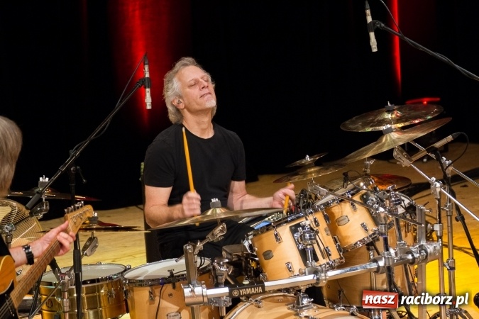 Zdjęcie w galerii na portalu naszraciborz.pl: The Mike Stern & Dave Weckl Band - jazz najwyższej próby na deskach RCK  wiadomości z regionu