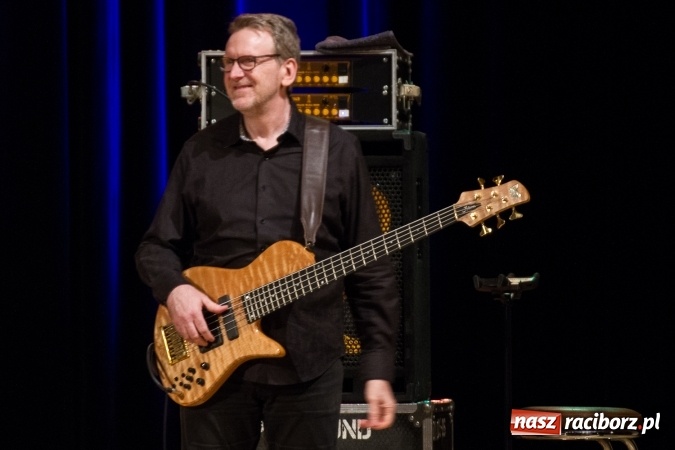 Zdjęcie w galerii na portalu naszraciborz.pl: The Mike Stern & Dave Weckl Band - jazz najwyższej próby na deskach RCK  wiadomości z regionu