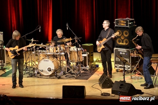 Zdjęcie w galerii na portalu naszraciborz.pl: The Mike Stern & Dave Weckl Band - jazz najwyższej próby na deskach RCK  wiadomości z regionu