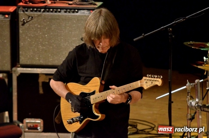 Zdjęcie w galerii na portalu naszraciborz.pl: The Mike Stern & Dave Weckl Band - jazz najwyższej próby na deskach RCK  wiadomości z regionu