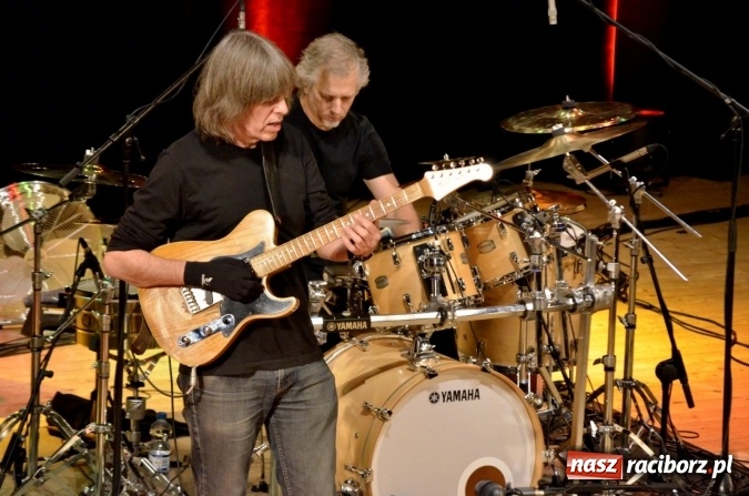 Zdjęcie w galerii na portalu naszraciborz.pl: The Mike Stern & Dave Weckl Band - jazz najwyższej próby na deskach RCK  wiadomości z regionu