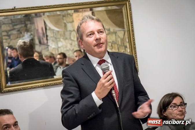 Zdjęcie w galerii na portalu naszraciborz.pl: Smog bez granic - debata o czystym powietrzu wiadomości z regionu