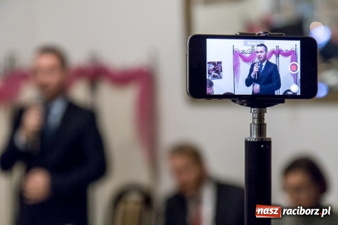 Zdjęcie w galerii na portalu naszraciborz.pl: Smog bez granic - debata o czystym powietrzu wiadomości z regionu