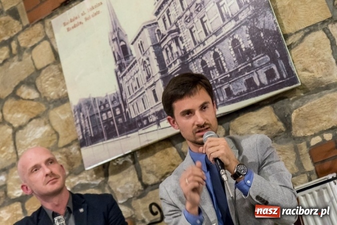 Zdjęcie w galerii na portalu naszraciborz.pl: Smog bez granic - debata o czystym powietrzu wiadomości z regionu