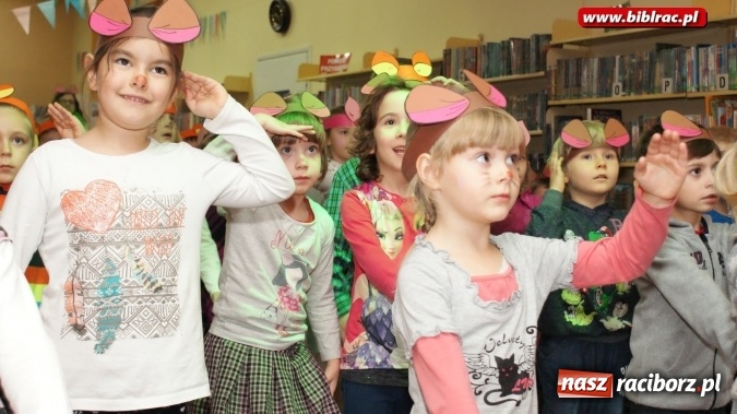 Zdjęcie w galerii na portalu naszraciborz.pl: Urodziny Kubusia Puchatka w bibliotece  wiadomości z regionu