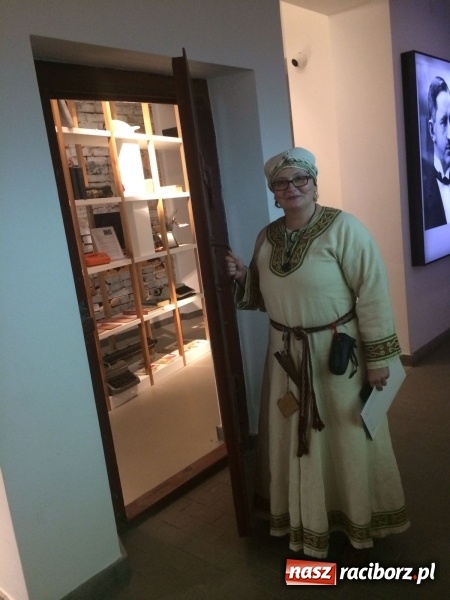 Zdjęcie w galerii na portalu naszraciborz.pl: Nauczycielka z SP 1 na kieleckiej konferencji Nowocześni edukatorzy - pasjonaci z wizją wiadomości z regionu