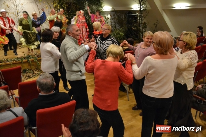 Zdjęcie w galerii na portalu naszraciborz.pl: Graj, piękny Cyganie - widowisko artystyczne za nami  wiadomości z regionu