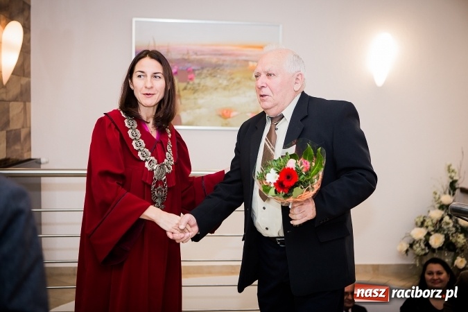 Zdjęcie w galerii na portalu naszraciborz.pl: Od pięćdziesięciu lat razem - złote gody w raciborskim urzędzie stanu cywilnego wiadomości z regionu