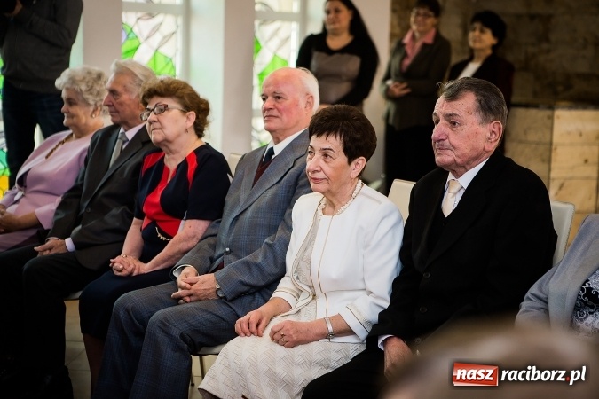 Zdjęcie w galerii na portalu naszraciborz.pl: Od pięćdziesięciu lat razem - złote gody w raciborskim urzędzie stanu cywilnego wiadomości z regionu