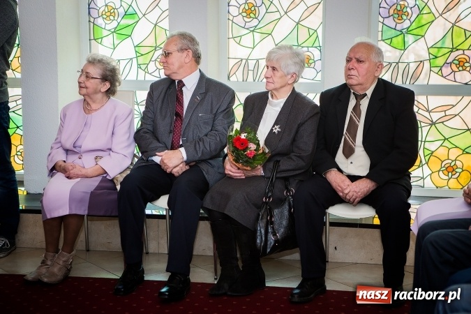 Zdjęcie w galerii na portalu naszraciborz.pl: Od pięćdziesięciu lat razem - złote gody w raciborskim urzędzie stanu cywilnego wiadomości z regionu
