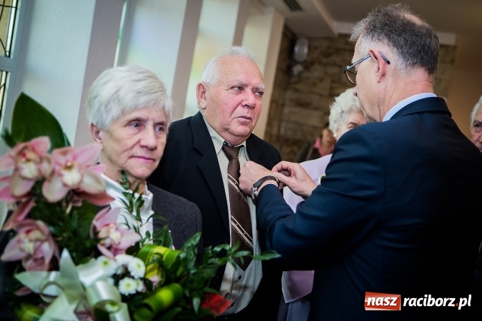 Zdjęcie w galerii na portalu naszraciborz.pl: Od pięćdziesięciu lat razem - złote gody w raciborskim urzędzie stanu cywilnego wiadomości z regionu