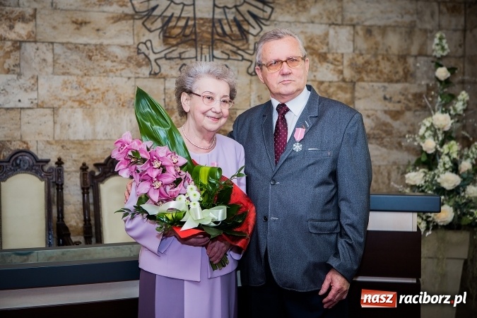 Zdjęcie w galerii na portalu naszraciborz.pl: Od pięćdziesięciu lat razem - złote gody w raciborskim urzędzie stanu cywilnego wiadomości z regionu