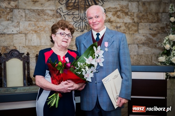Zdjęcie w galerii na portalu naszraciborz.pl: Od pięćdziesięciu lat razem - złote gody w raciborskim urzędzie stanu cywilnego wiadomości z regionu