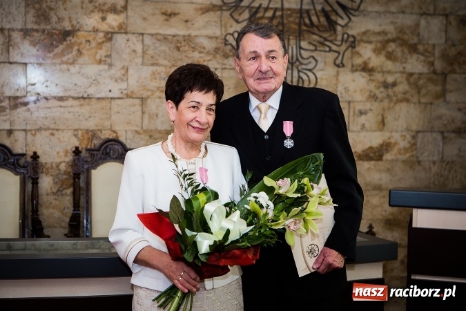 Zdjęcie w galerii na portalu naszraciborz.pl: Od pięćdziesięciu lat razem - złote gody w raciborskim urzędzie stanu cywilnego wiadomości z regionu