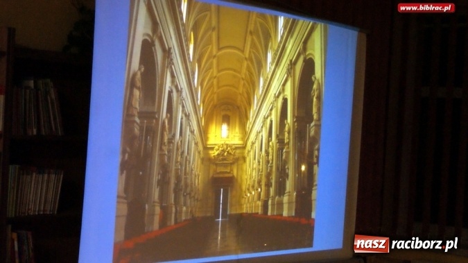 Zdjęcie w galerii na portalu naszraciborz.pl: Andrzej Śliwicki o Sycylii w bibliotece w Markowicach  wiadomości z regionu