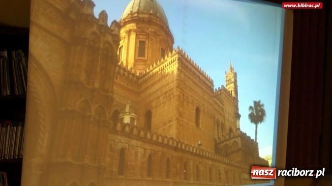 Zdjęcie w galerii na portalu naszraciborz.pl: Andrzej Śliwicki o Sycylii w bibliotece w Markowicach  wiadomości z regionu