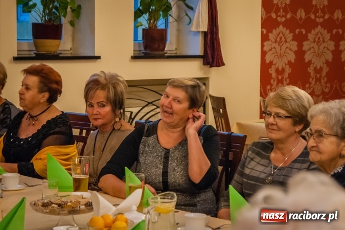 Zdjęcie w galerii na portalu naszraciborz.pl: Seniorzy z naszego miasta świętowali dziś w Raciborskiej wiadomości z regionu