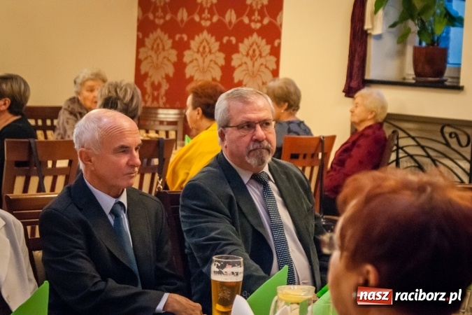 Zdjęcie w galerii na portalu naszraciborz.pl: Seniorzy z naszego miasta świętowali dziś w Raciborskiej wiadomości z regionu