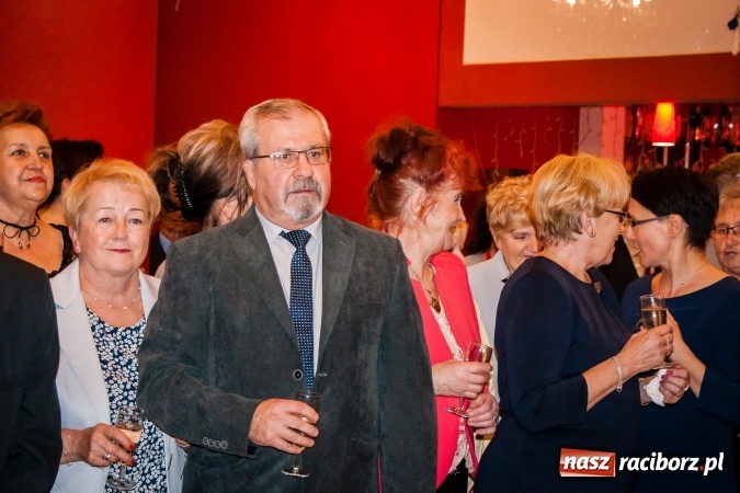 Zdjęcie w galerii na portalu naszraciborz.pl: Seniorzy z naszego miasta świętowali dziś w Raciborskiej wiadomości z regionu