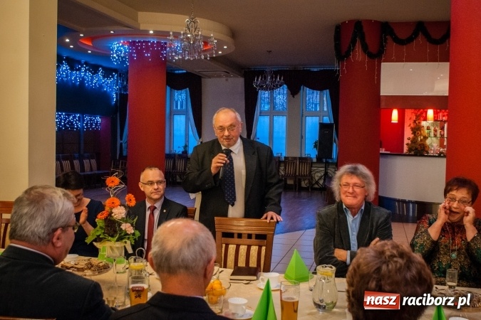 Zdjęcie w galerii na portalu naszraciborz.pl: Seniorzy z naszego miasta świętowali dziś w Raciborskiej wiadomości z regionu