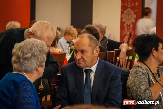 Zdjęcie w galerii na portalu naszraciborz.pl: Seniorzy z naszego miasta świętowali dziś w Raciborskiej wiadomości z regionu