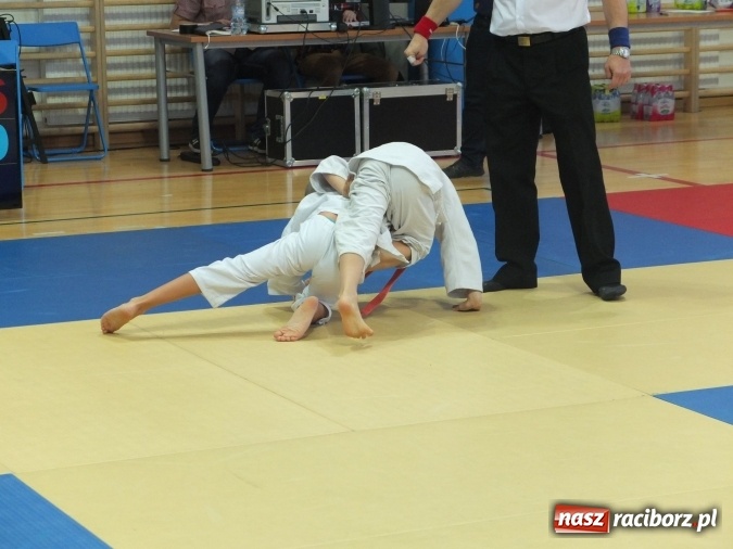 Zdjęcie w galerii na portalu naszraciborz.pl: Łamatorzy przywieźli z Katowic worek medali  wiadomości z regionu