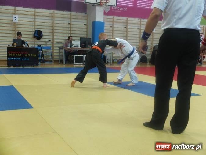 Zdjęcie w galerii na portalu naszraciborz.pl: Łamatorzy przywieźli z Katowic worek medali  wiadomości z regionu