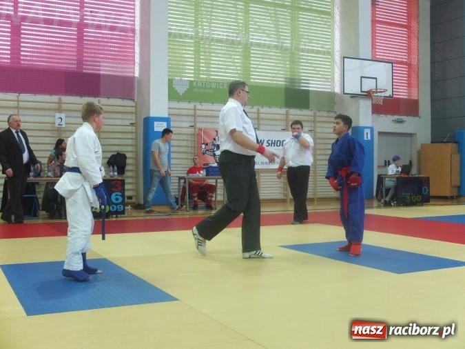 Zdjęcie w galerii na portalu naszraciborz.pl: Łamatorzy przywieźli z Katowic worek medali  wiadomości z regionu