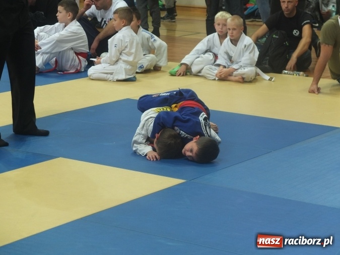 Zdjęcie w galerii na portalu naszraciborz.pl: Łamatorzy przywieźli z Katowic worek medali  wiadomości z regionu