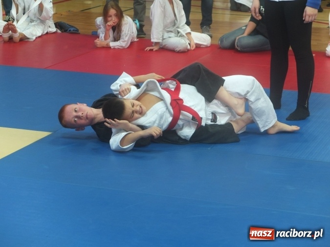 Zdjęcie w galerii na portalu naszraciborz.pl: Łamatorzy przywieźli z Katowic worek medali  wiadomości z regionu