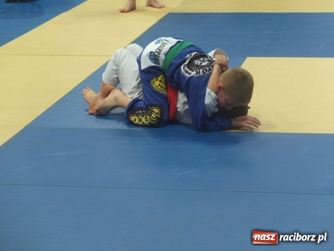 Zdjęcie w galerii na portalu naszraciborz.pl: Łamatorzy przywieźli z Katowic worek medali  wiadomości z regionu