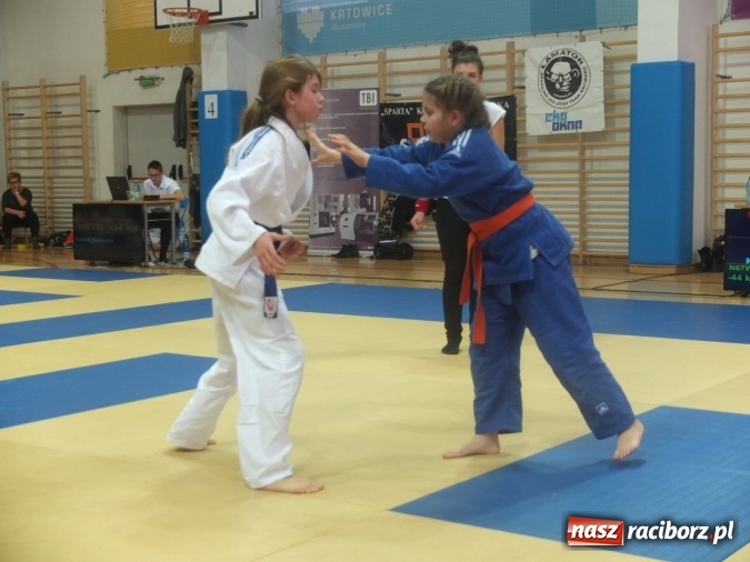 Zdjęcie w galerii na portalu naszraciborz.pl: Łamatorzy przywieźli z Katowic worek medali  wiadomości z regionu