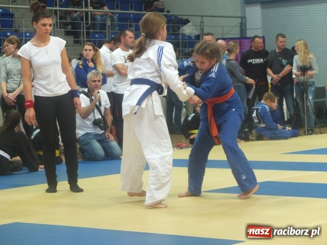 Zdjęcie w galerii na portalu naszraciborz.pl: Łamatorzy przywieźli z Katowic worek medali  wiadomości z regionu