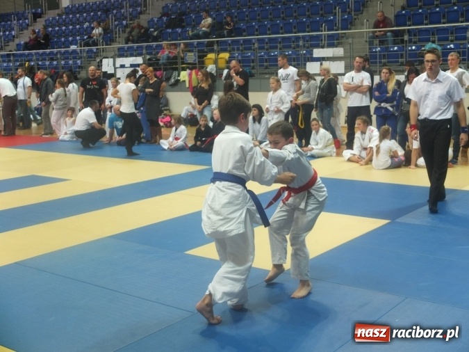 Zdjęcie w galerii na portalu naszraciborz.pl: Łamatorzy przywieźli z Katowic worek medali  wiadomości z regionu