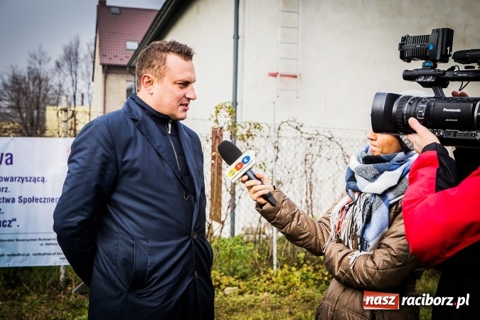 Zdjęcie w galerii na portalu naszraciborz.pl: Przy ulicy Przejazdowej ruszyła budowa nowych mieszkań Raciborskiego Towarzystwa Budownictwa Społecznego wiadomości z regionu