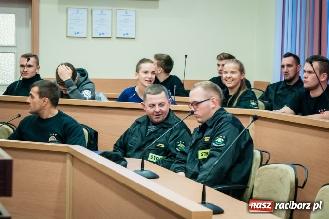 Zdjęcie w galerii na portalu naszraciborz.pl: Znamy już wyniki głosowania w budżecie obywatelskim na 2017 r. Wygrali strażacy wiadomości z regionu